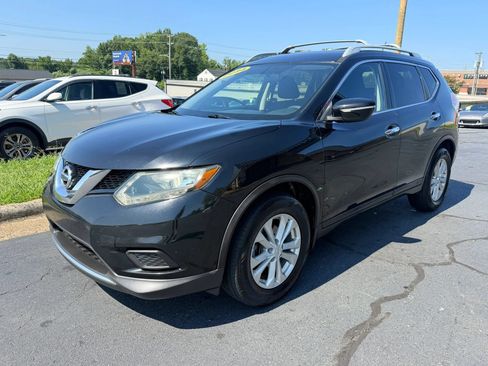 Used 2014 Nissan Rogue SV FWD image 3