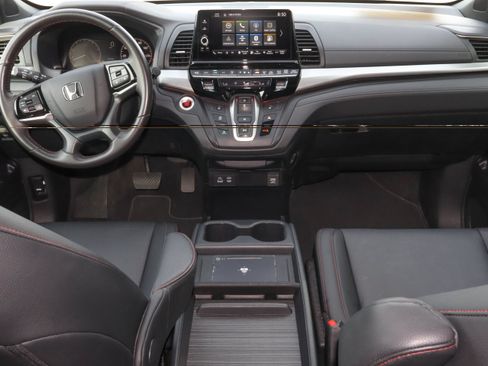 Used 2025 Honda Odyssey Sport-L image 23