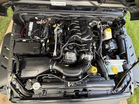 Used 2017 Jeep Wrangler Unlimited Sport w/ Quick Order Package 24S image 65