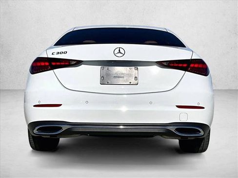 Used 2025 Mercedes-Benz C 300 Sedan image 4