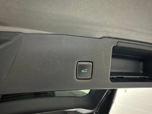 Used 2024 Ford Escape Platinum AWD/4WD image 8