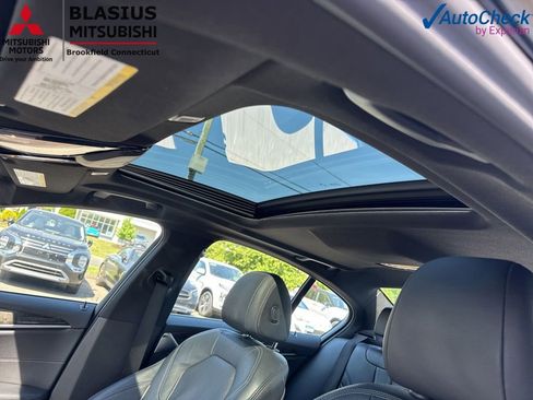 Used 2017 BMW 540i xDrive AWD/4WD image 34