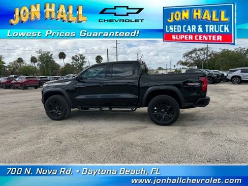 Used 2024 Chevrolet Colorado Trail Boss w/ Technology Package image 5