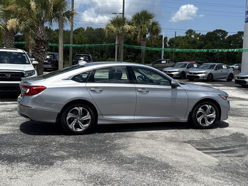 Certified 2019 Honda Accord EX image 6