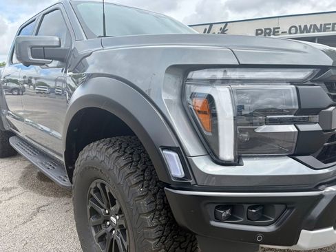 Used 2026 Ford F150 Raptor AWD/4WD image 22