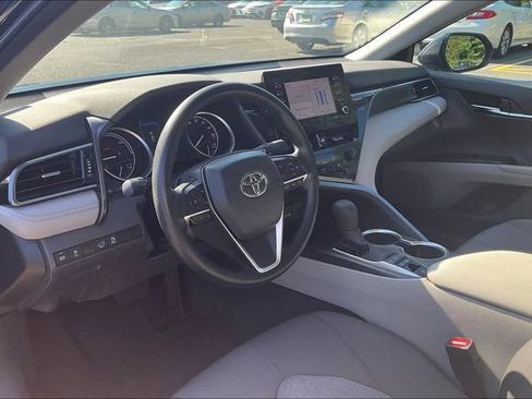 Used 2022 Toyota Camry LE FWD image 2