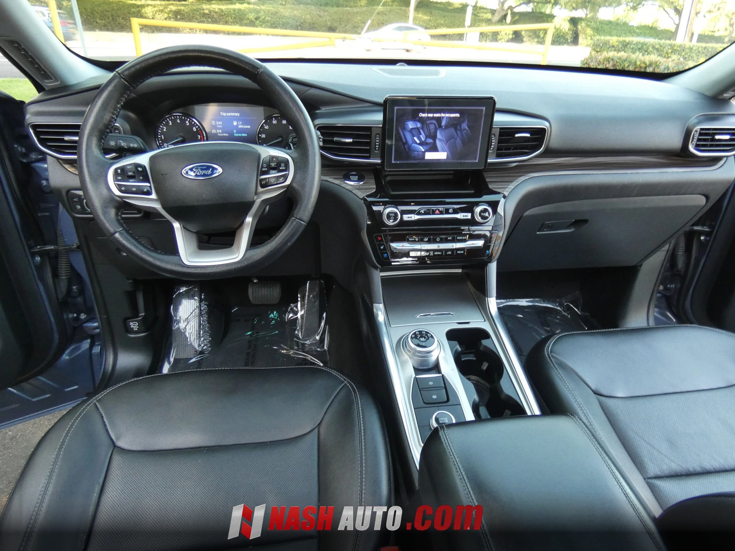 Used 2021 Ford Explorer Limited AWD/4WD image 22