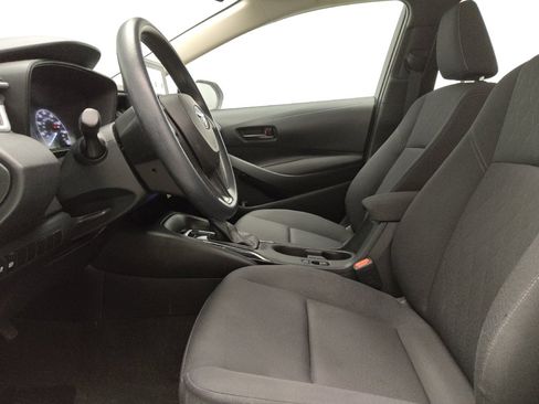 Used 2024 Toyota Corolla LE FWD image 17