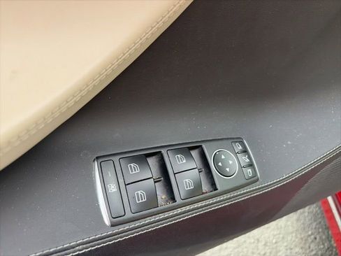 Used 2019 Tesla Model S P100D image 9