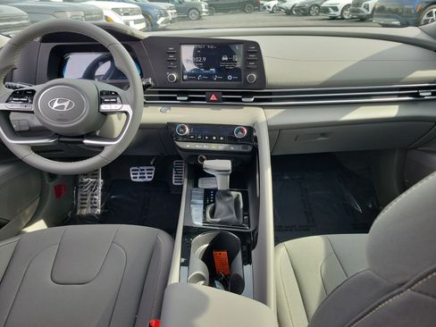 New 2026 Hyundai Elantra SEL Sport Premium FWD image 7