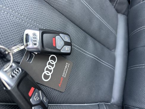 Used 2023 Audi SQ5 Premium Plus image 20