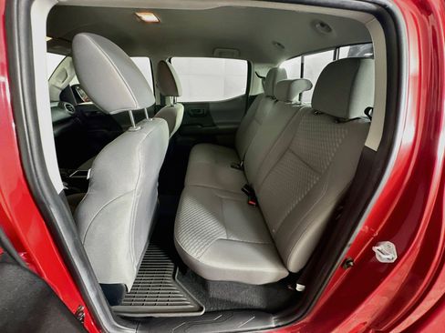 Used 2022 Toyota Tacoma SR w/ SR Convenience Package RWD image 25