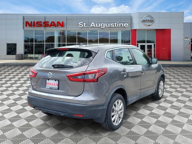 Used 2020 Nissan Rogue Sport S w/ Appearance Package FWD image 2