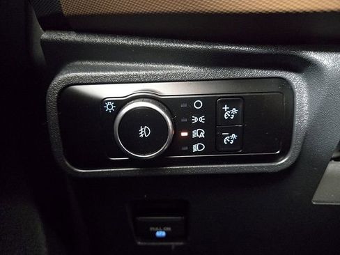 Used 2024 Ford Bronco Outer Banks AWD/4WD image 24