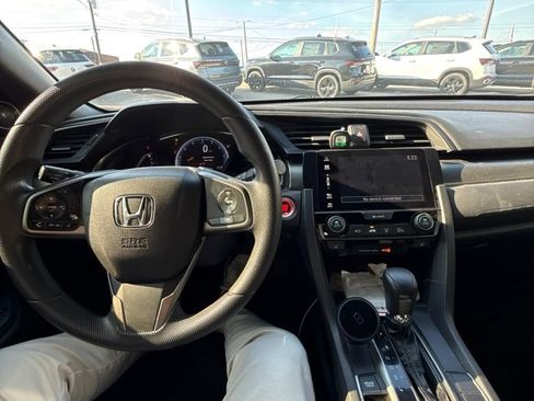 Used 2018 Honda Civic EX image 11