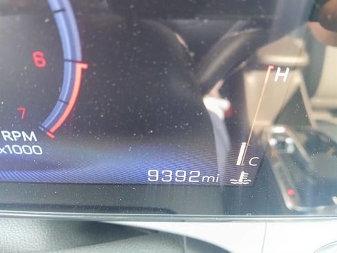 Used 2025 Chevrolet Trax LT w/ Driver Confidence Package image 14