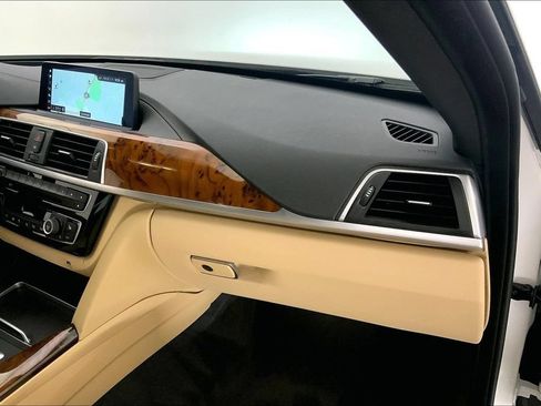 Used 2020 BMW 430i xDrive Convertible w/ Executive Package AWD/4WD image 23
