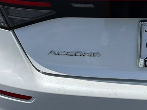 Used 2023 Honda Accord Sport image 12