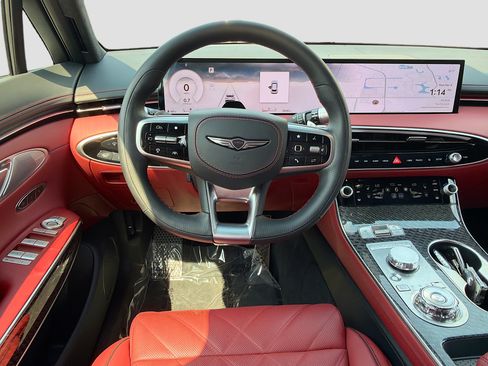 Used 2026 Genesis GV70 3.5T Sport Prestige image 17