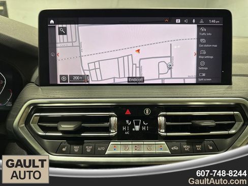 Certified 2024 BMW X4 xDrive30i w/ Premium Package image 11