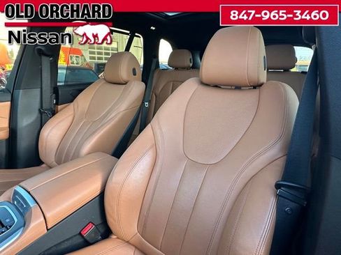 Used 2022 BMW X5 xDrive40i AWD/4WD image 11