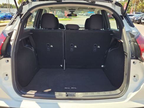 Used 2024 Nissan Kicks SR image 6