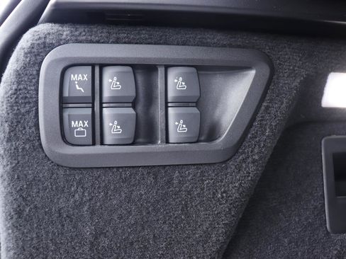 New 2026 BMW X7 xDrive40i image 19