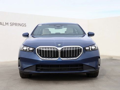 New 2026 BMW 530i w/ Premium Package image 4
