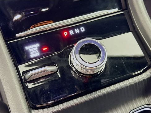 Used 2025 Jeep Grand Cherokee Limited w/ Trailer Tow Package image 16