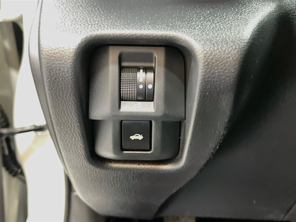 Used 2025 Toyota GR86 w/ ALL Weather Mat Package (TMS) RWD image 10
