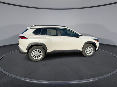 New 2026 Toyota Corolla Cross LE image 18