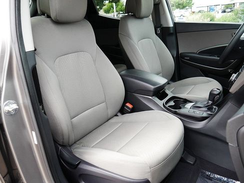 Used 2018 Hyundai Santa Fe Sport w/ 2.4L Value Package 02 AWD/4WD image 59