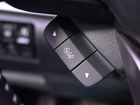 Used 2023 Subaru Forester Premium image 35