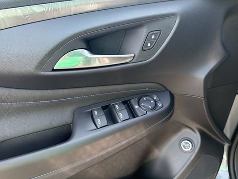 New 2026 Buick Envista Sport Touring w/ Convenience I Package FWD image 18
