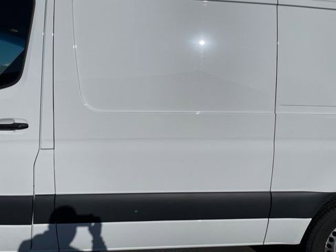 Used 2023 Mercedes-Benz Sprinter 2500 image 29