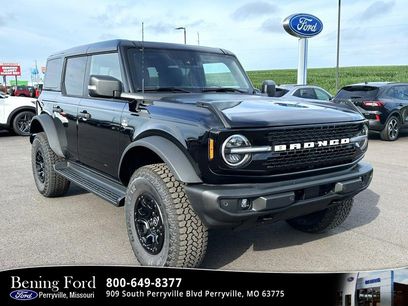 New 2025 Ford Bronco Outer Banks w/ Sasquatch Package