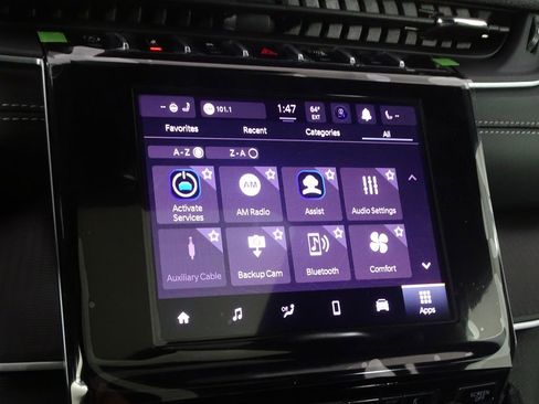 New 2025 Jeep Grand Cherokee Altitude image 39