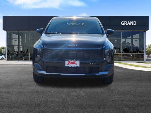 New 2026 Kia Sportage LX image 3