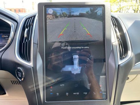 Used 2021 Ford Edge Titanium w/ Cargo Accessory Package image 21