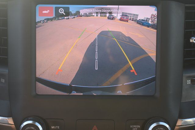Used 2022 RAM 1500 Laramie AWD/4WD image 25