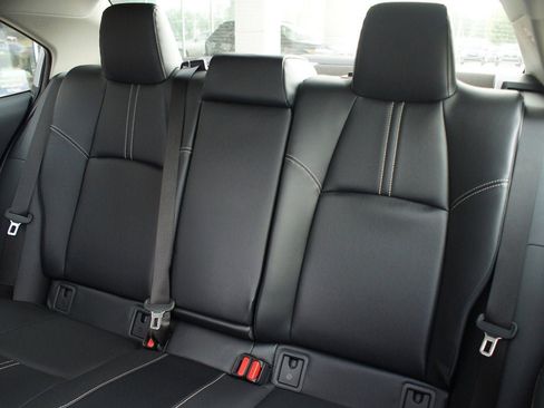 Used 2026 Toyota Corolla XLE FWD image 31