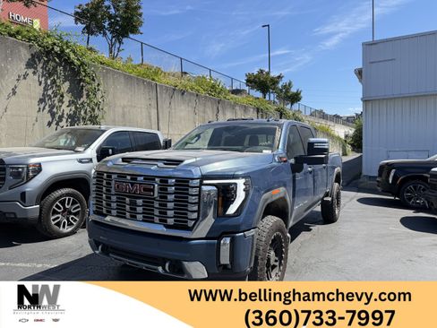 Used 2026 GMC Sierra 3500 Denali w/ Denali Reserve Package AWD/4WD image 1