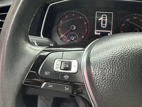 Used 2020 Volkswagen Jetta SE FWD image 13