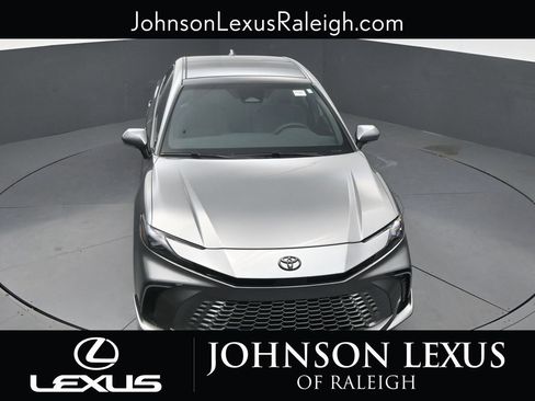 Used 2025 Toyota Camry XSE FWD image 24