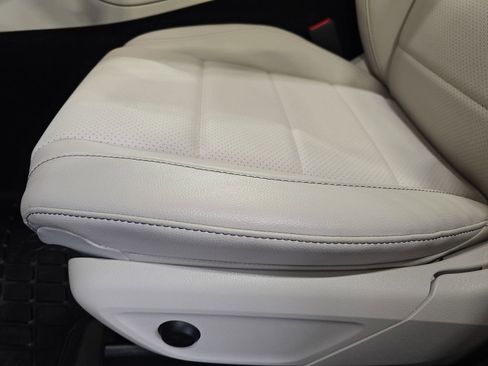 Certified 2022 Mercedes-Benz GLE 450 4MATIC image 32