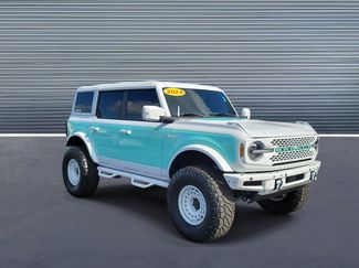 Used 2024 Ford Bronco Outer Banks AWD/4WD video 2
