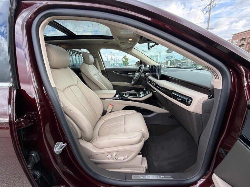 Certified 2023 Lincoln Nautilus Reserve w/ Equipment Group 201A AWD/4WD image 11