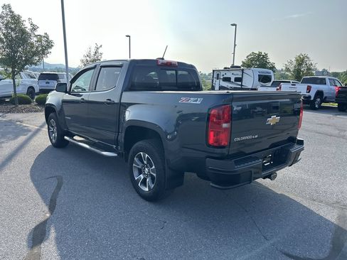 Used 2020 Chevrolet Colorado Z71 AWD/4WD image 5