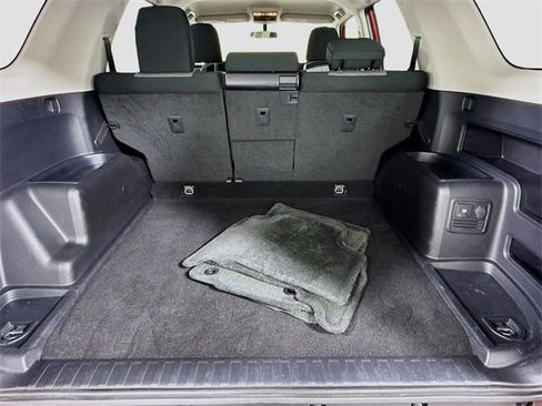 Certified 2018 Toyota 4Runner SR5 image 24