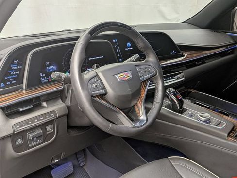 Certified 2024 Cadillac Escalade Premium Luxury w/ Performance Package AWD/4WD image 9